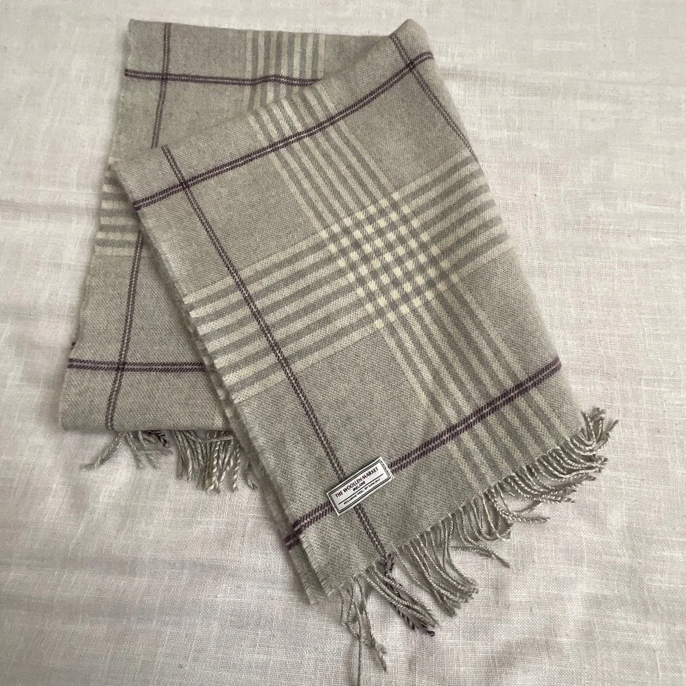 The Woollen Market Ireland 100%Merino Wool Throw Blanket Wrap Shawl 29”x78”NWOT